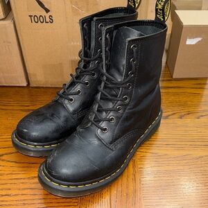 Dr. Martens 1460 black leather combat boot